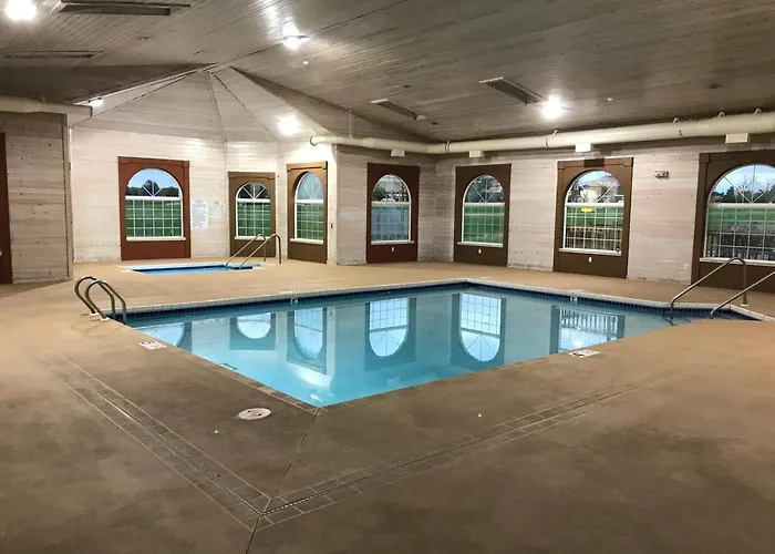 Americinn By Wyndham Jefferson
