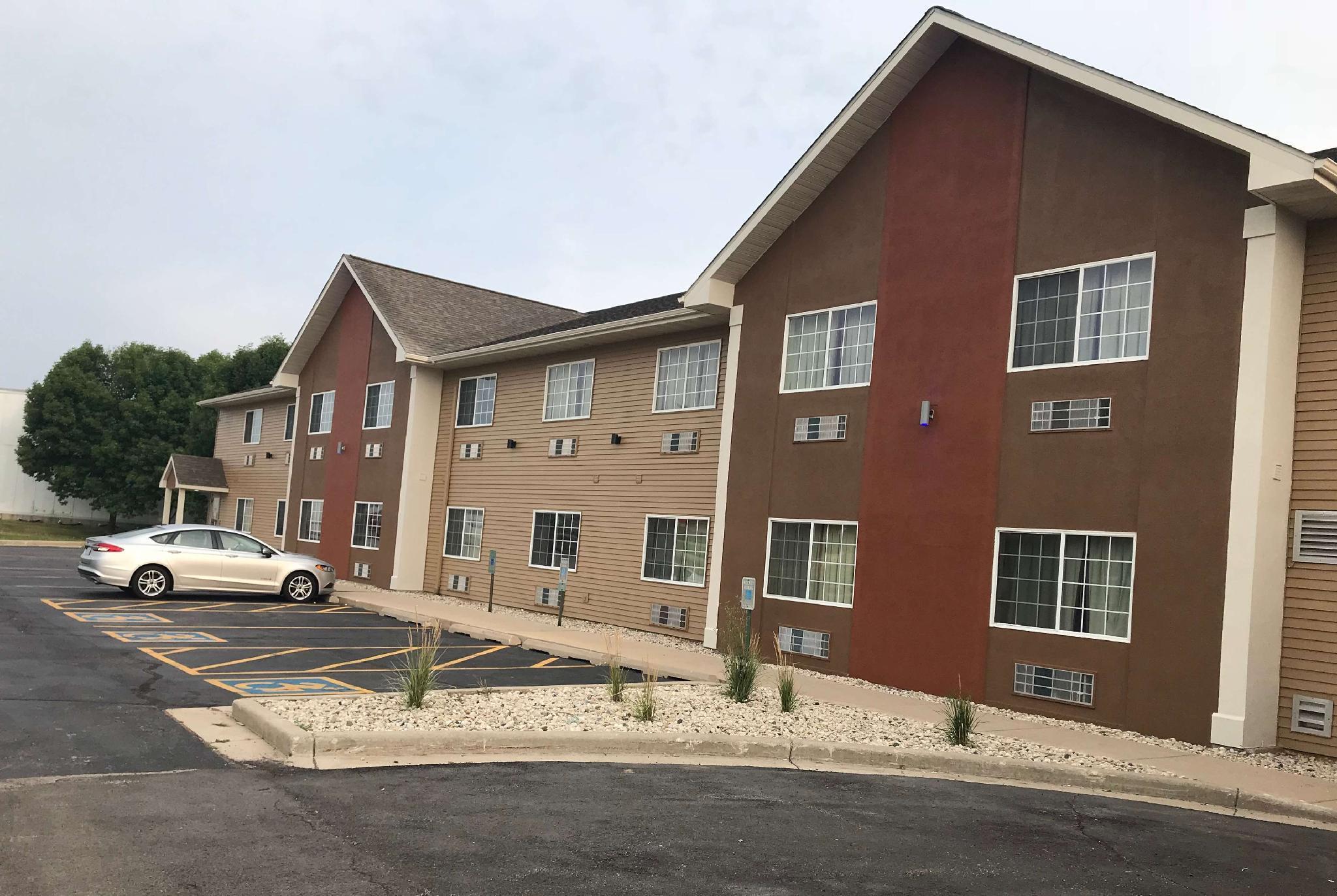 Hotel Americinn By Wyndham 3*