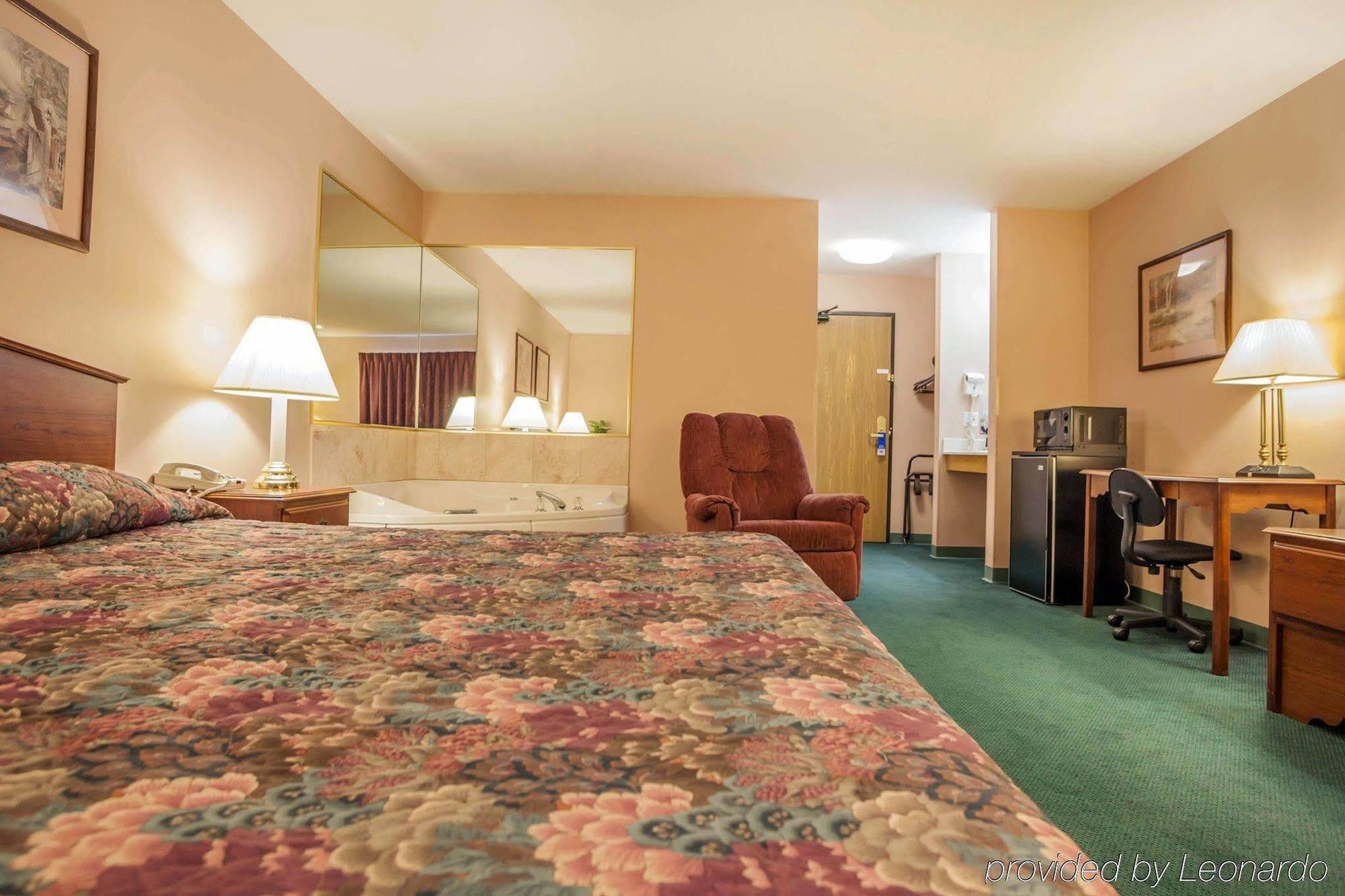 Americinn By Wyndham Hotel